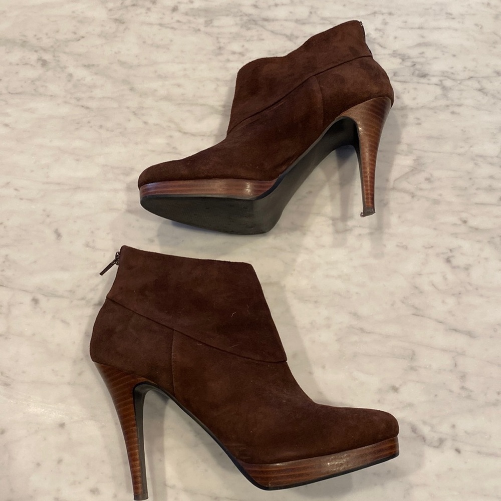 Brown 9m Steve Madden Booties